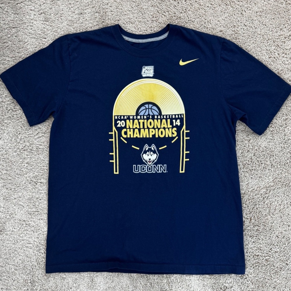 UConn Huskies Nike T-Shirt Men XL 2014 Basketball National Champions Blue Tee